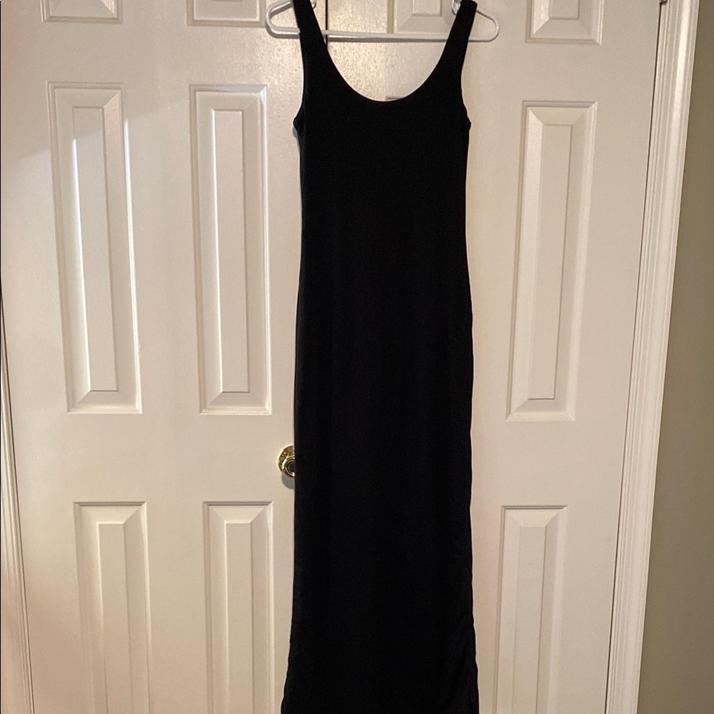 Black Scoop Neck Maxi Dress Size Small In Euc — image 5 of 7